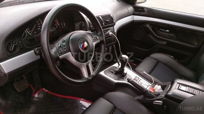 BMW 525 2001, 290,000 km - 2.5 l - Sumqayıt