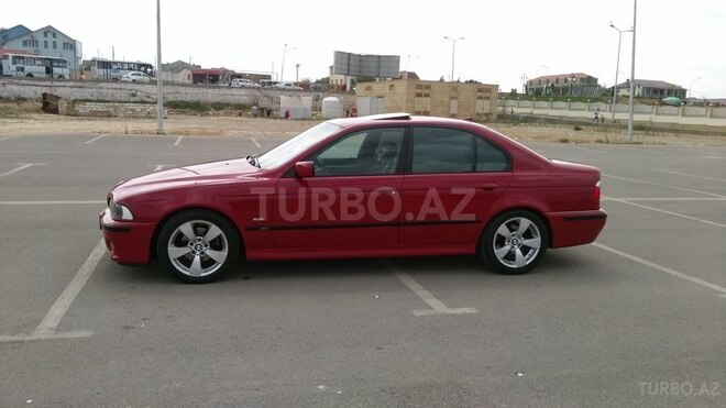 BMW 525 2001, 290,000 km - 2.5 l - Sumqayıt