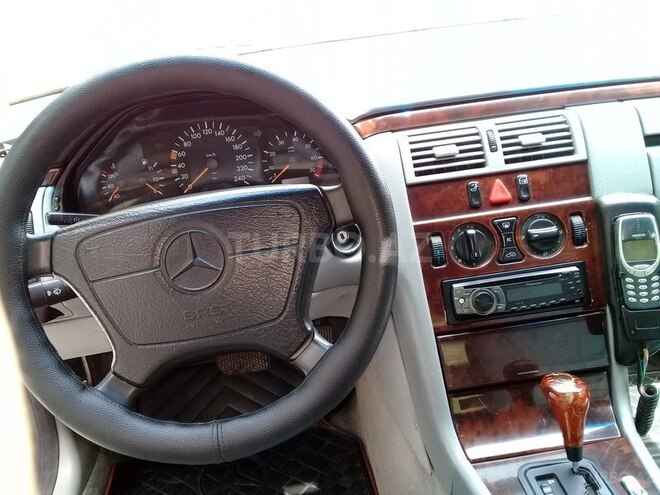 Mercedes E 230 1996, 870,000 km - 2.3 l - Bakı