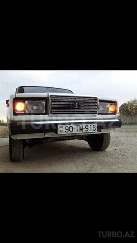 LADA (VAZ) 2107 2009, 468,567 km - 1.6 l - Salyan