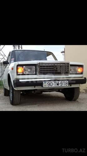 LADA (VAZ) 2107 2009, 468,567 km - 1.6 l - Salyan