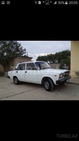 LADA (VAZ) 2107 2009, 468,567 km - 1.6 l - Salyan