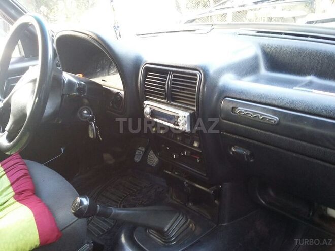 GAZ 31105 2004, 286,000 km - 0.3 l - Bakı