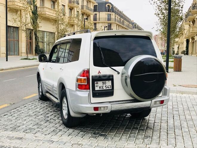 Mitsubishi Pajero 2002, 180,000 km - 3.0 l - Bakı