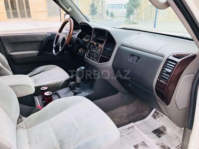 Mitsubishi Pajero 2002, 180,000 km - 3.0 l - Bakı