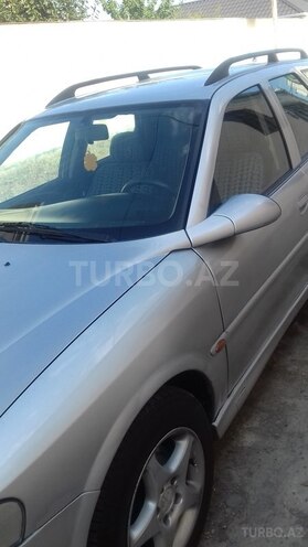 Opel Vectra 1999, 425,000 km - 1.6 л - Gəncə