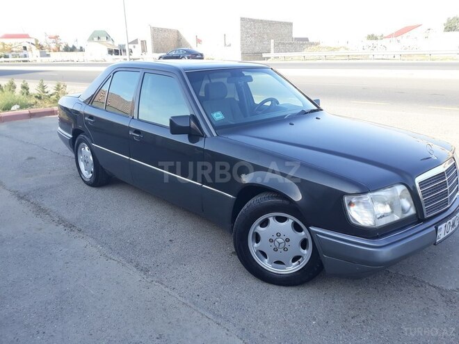 Mercedes E 200 1994, 421,118 km - 2.0 l - Bakı