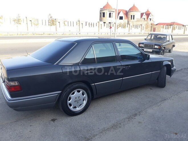 Mercedes E 200 1994, 421,118 km - 2.0 l - Bakı