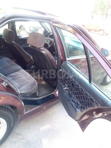 BMW 320 1995, 300,000 km - 2.0 l - Sumqayıt