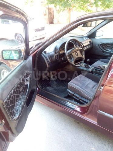BMW 320 1995, 300,000 km - 2.0 l - Sumqayıt
