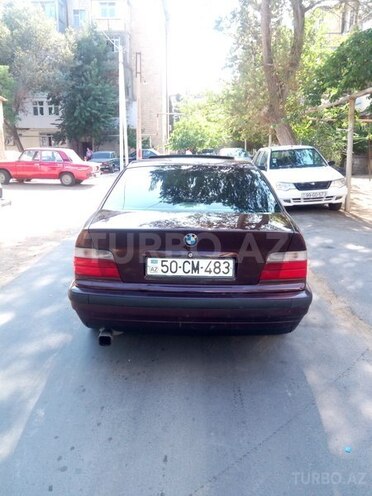 BMW 320 1995, 300,000 km - 2.0 l - Sumqayıt