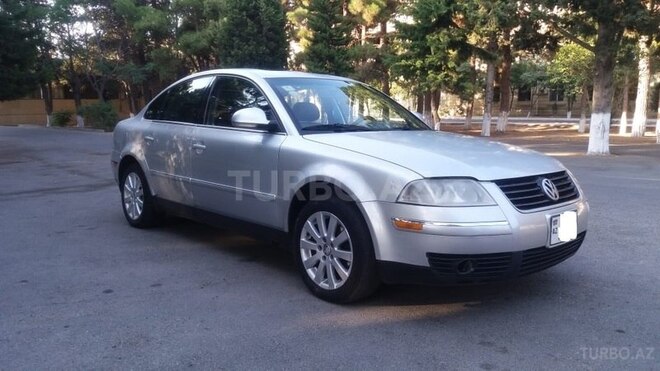 Volkswagen Passat 2003, 235,641 km - 1.8 l - Sumqayıt