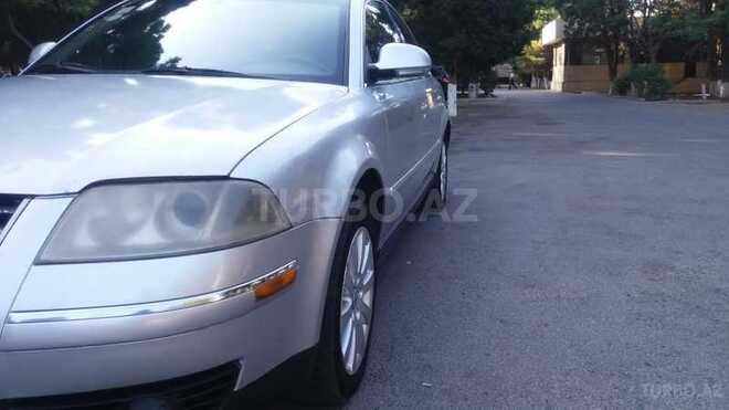Volkswagen Passat 2003, 235,641 km - 1.8 l - Sumqayıt