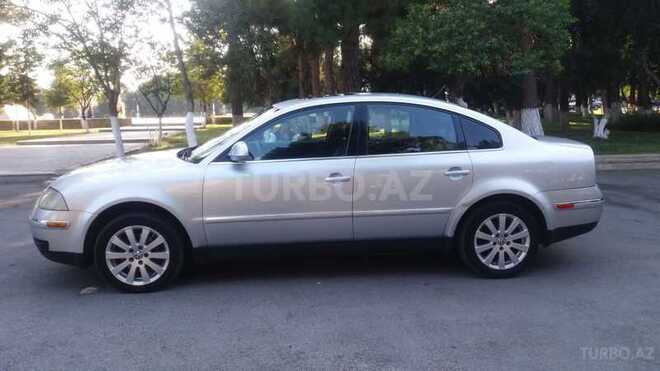 Volkswagen Passat 2003, 235,641 km - 1.8 l - Sumqayıt