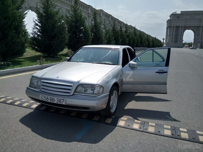 Mercedes C 200 1995, 411,802 km - 2.0 l - Gəncə