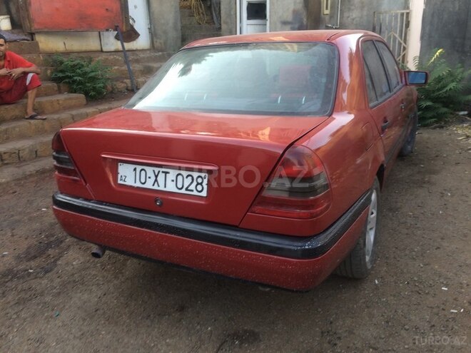 Mercedes C 220 1995, 100,000 km - 2.2 l - Bakı