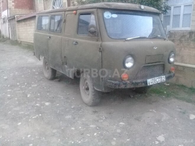 UAZ 39625 1983, 356,985 km - 2.4 л - Quba