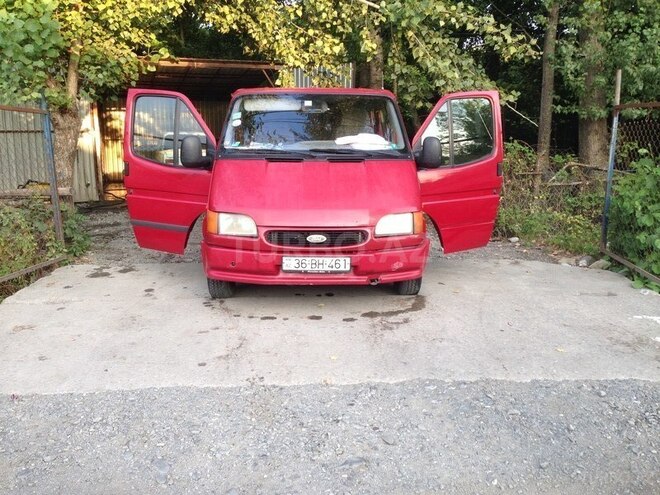 Ford Transit 1998, 220,000 km - 2.5 l - Qəbələ