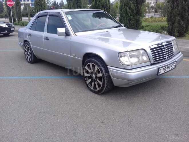 Mercedes E 280 1994, 370,000 km - 2.8 l - Gəncə