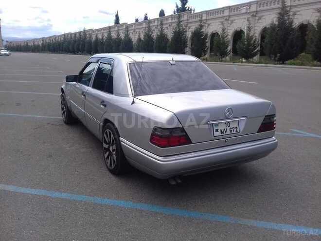 Mercedes E 280 1994, 370,000 km - 2.8 l - Gəncə