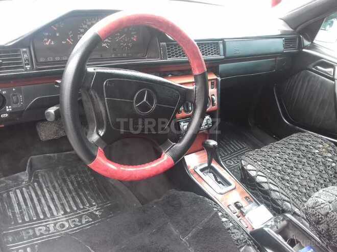 Mercedes E 280 1994, 370,000 km - 2.8 l - Gəncə