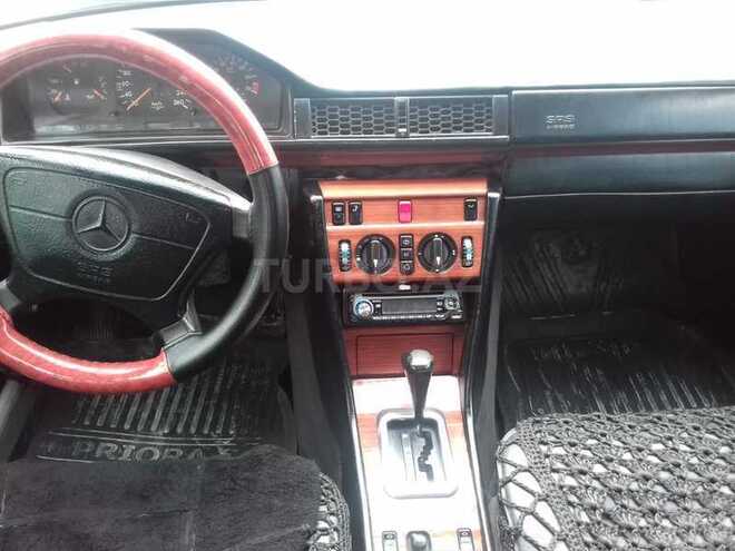 Mercedes E 280 1994, 370,000 km - 2.8 l - Gəncə