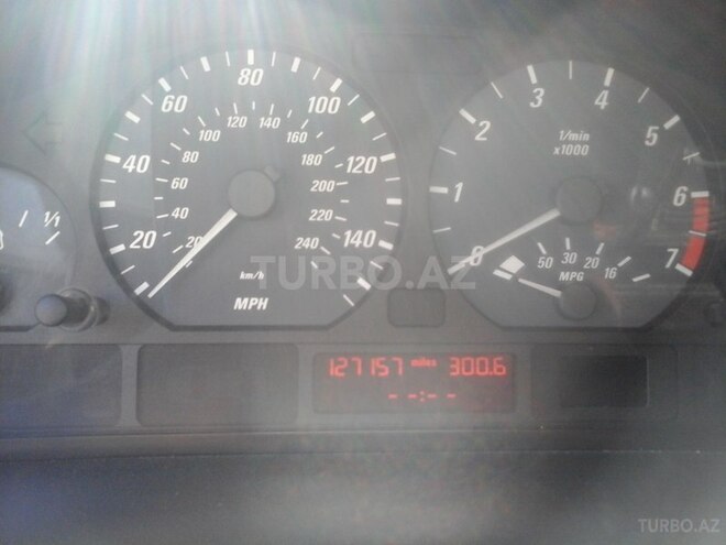 BMW 325 2000, 127,157 km - 2.5 l - Bakı