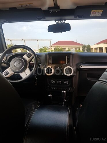 Jeep Wrangler 2014, 82,000 km - 3.6 l - Bakı