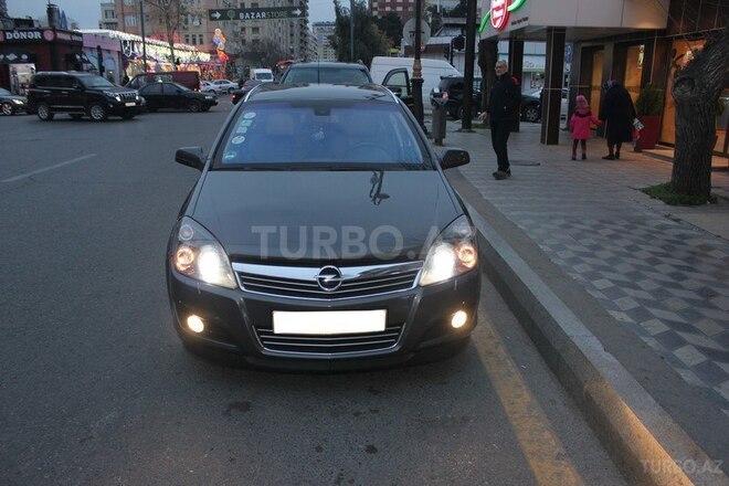 Opel Astra 2009, 118,000 km - 1.9 l - Bakı