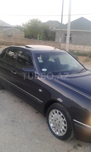 Mercedes E 230 1996, 340,000 km - 2.3 l - Bakı