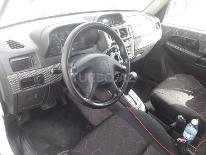Mitsubishi Pajero io 1999, 230,000 km - 1.8 л - Bakı