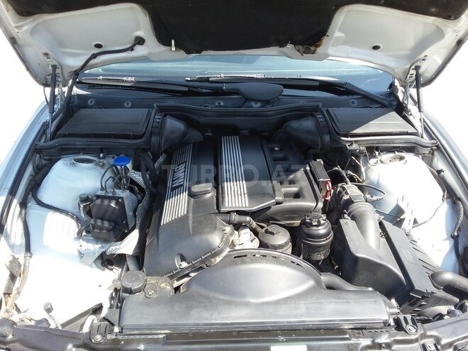 BMW 520 2000, 311,000 km - 2.2 l - Bakı
