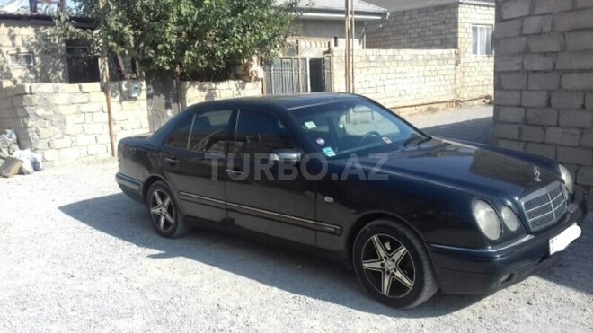 Mercedes E 230 1996, 48,000 km - 2.3 l - Bakı
