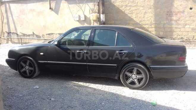 Mercedes E 230 1996, 48,000 km - 2.3 l - Bakı