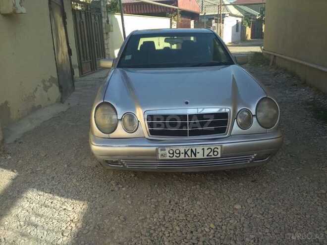 Mercedes E 230 1995, 280,000 km - 2.3 l - Bakı