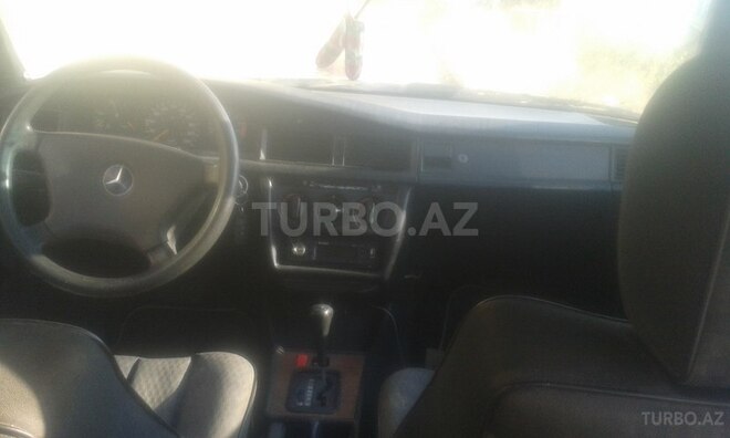 Mercedes 190 1991, 32,000 km - 2.0 l - Bakı