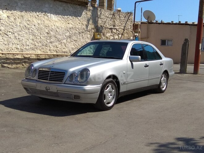 Mercedes E 240 1998, 225,235 km - 2.6 l - Bakı