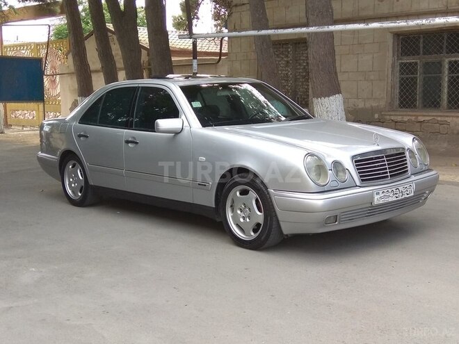Mercedes E 240 1998, 225,235 km - 2.6 l - Bakı
