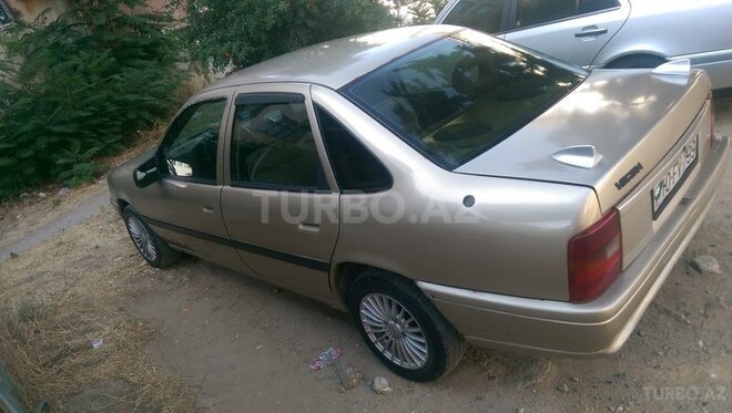 Opel Vectra 1992, 201,385 km - 2.0 l - Bakı