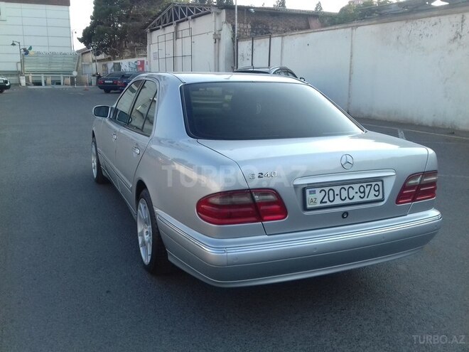 Mercedes E 260 2000, 18,600 km - 2.6 l - Gəncə