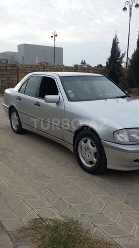 Mercedes C 240 1999, 235,000 km - 2.4 л - Biləsuvar