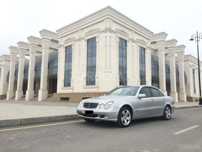 Mercedes E 240 2003, 244,000 km - 2.6 l - Ağdaş