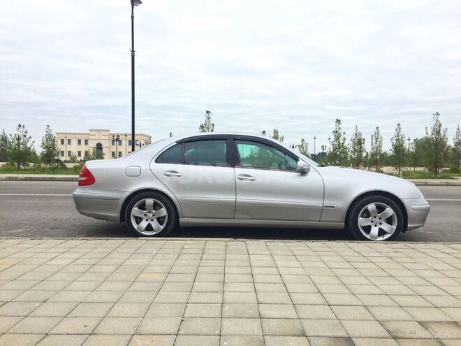 Mercedes E 240 2003, 244,000 km - 2.6 l - Ağdaş
