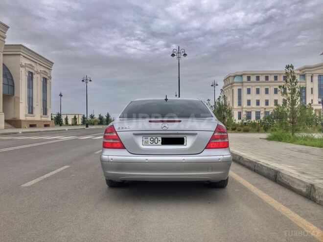 Mercedes E 240 2003, 244,000 km - 2.6 l - Ağdaş