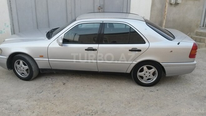 Mercedes C 180 1994, 350,000 km - 1.8 л - Bakı