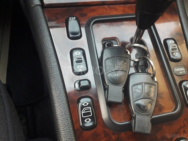 Mercedes E 200 2001, 192,300 km - 2.0 l - Gəncə