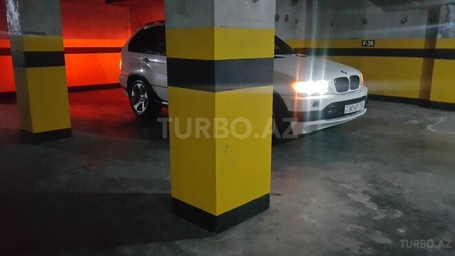 BMW X5 2002, 2,600,002 km - 4.4 l - Bakı