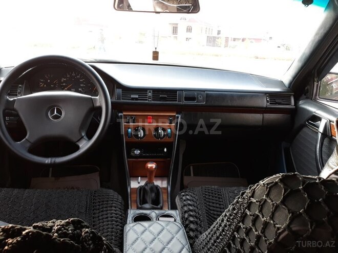 Mercedes  1991, 570,000 km - 2.0 l - Bakı