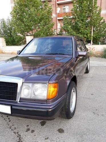 Mercedes  1991, 570,000 km - 2.0 l - Bakı