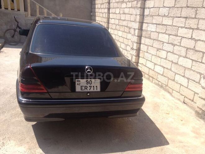 Mercedes C 230 1997, 255,000 km - 2.3 l - Bakı